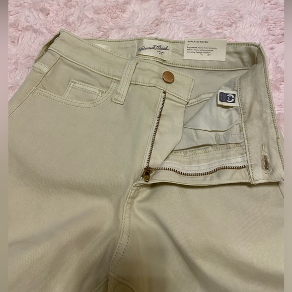 High Rise Skinny - Picture 5 of 6